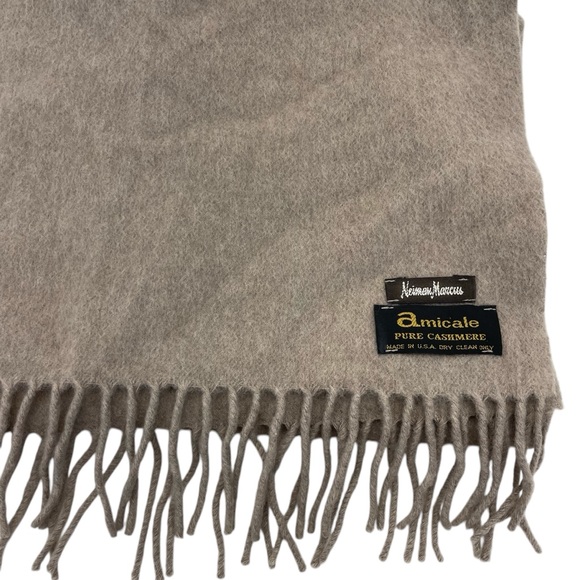 Amicale Cashmere for Neiman Marcus Cashmere Scarf OS Taupe/Tan - Picture 12 of 13